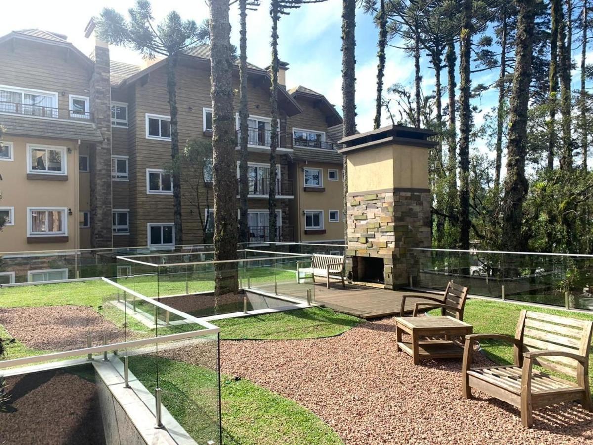 Apto 103 B,2, Proximo A Museus E Restaurantes, Condominio Com Piscina Aquecida. Gramado Exterior photo
