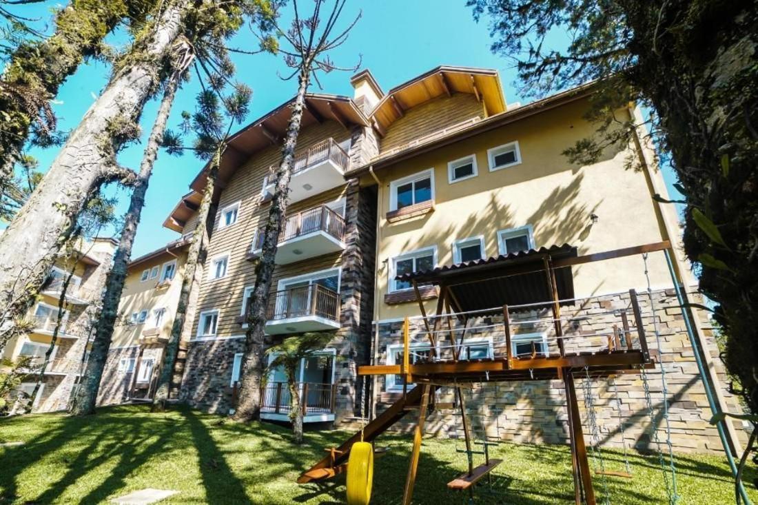 Apto 103 B,2, Proximo A Museus E Restaurantes, Condominio Com Piscina Aquecida. Gramado Exterior photo
